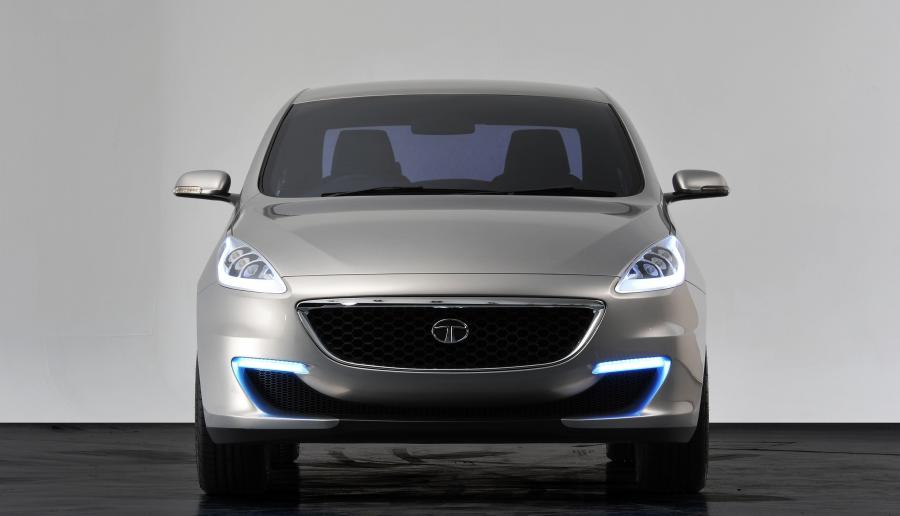  Tata Prima Concept 2009 года  (фото 15 из 22)